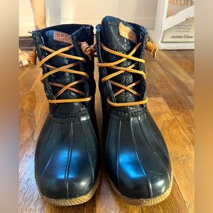 Sperry Duck Boots size 9